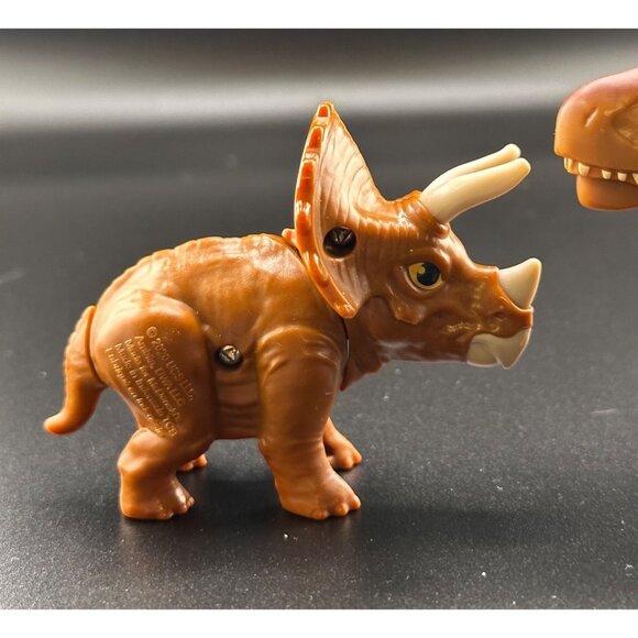 2020 Jurassic Park World Camp Cretaceous McDonalds Dinosaurs T-Rex Triceratops - Picture 6 of 16